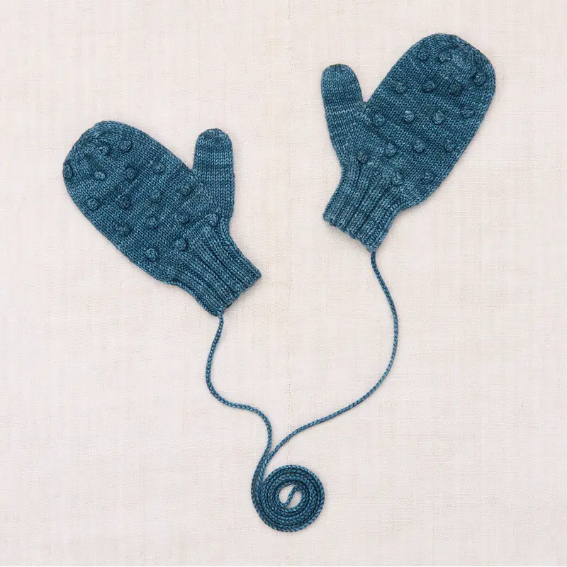 Popcorn Mittens in Blue Smoke by Misha & Puff