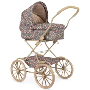 Doll Pram in Kyoto by Konges Sljd