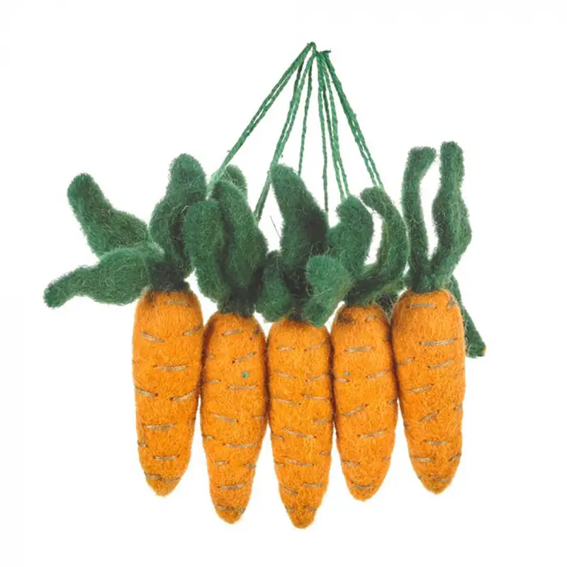 Felt Carrot Hanging Decorations by Felt So Good