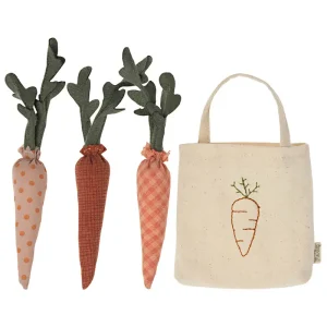 Carrots in Shopping Bag by Maileg