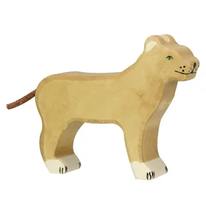 Lioness by Holztiger