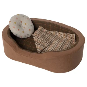 Dog Basket in Brown by Maileg