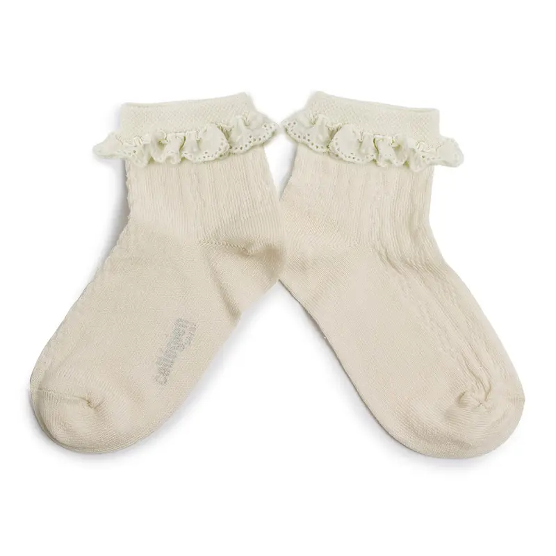 Marie-Antoinette Pointelle Ankle Socks in Doux Agneaux by Collegien