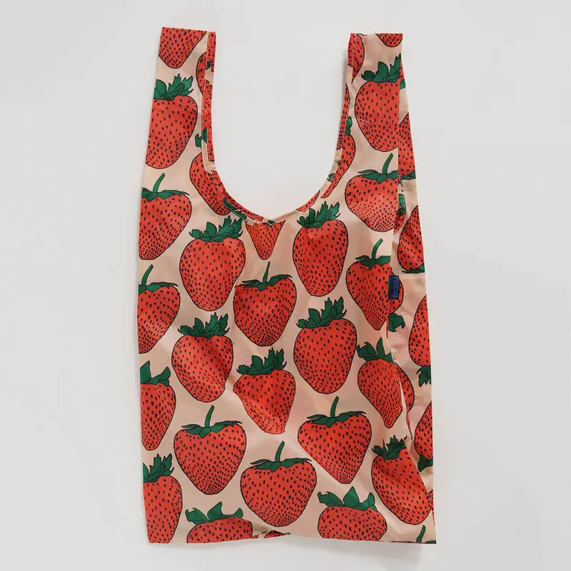 Big Bag in Strawberry by Baggu