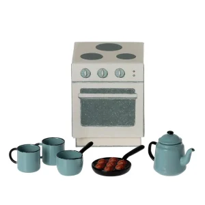 Madam Blue's Favourites Miniature Cooking Set by Maileg