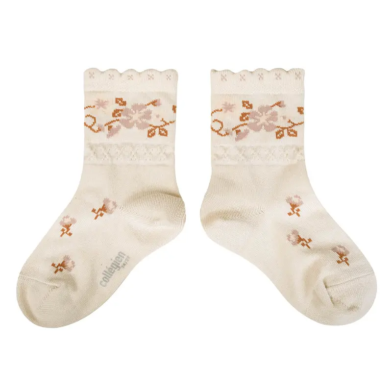 Camlia Jacquard Flower Ankle Socks in Doux Agneaux by Collegien