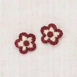 Medium Flower Clip Set in String by Misha & Puff