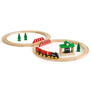 Classic Figure 8 Train Set by Brio