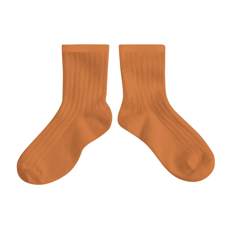 La Mini Ribbed Ankle Socks in Terracotta by Collegien
