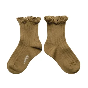 Lili Lace Trim Ribbed Ankle Socks in Biscuit by Collegien