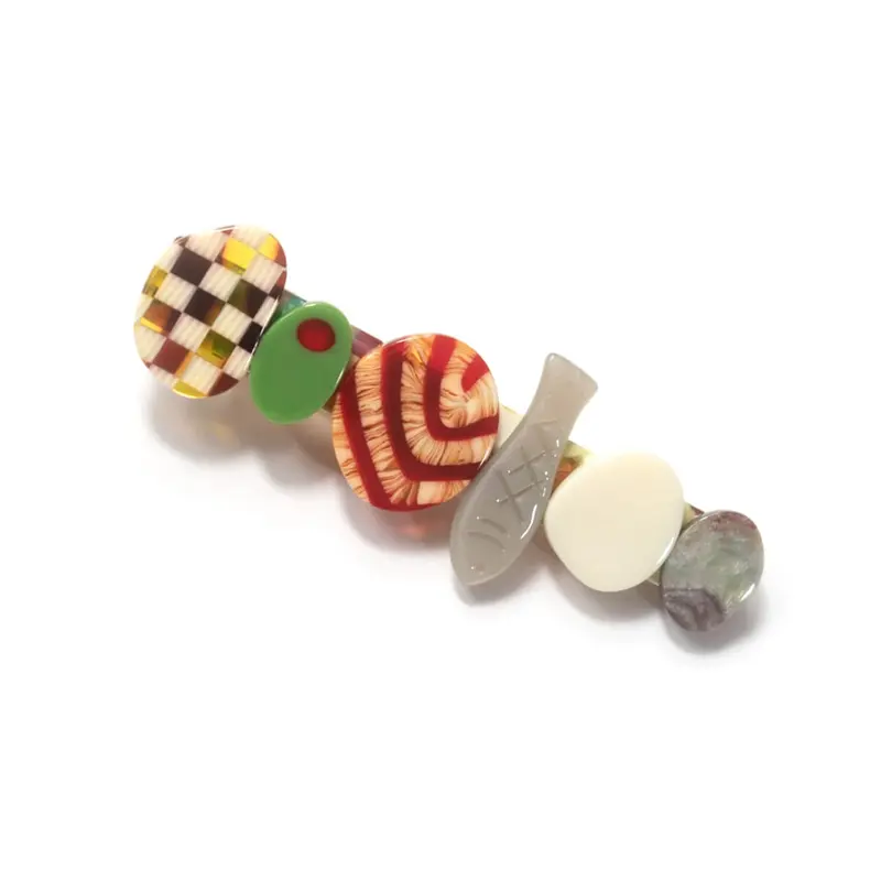 Hors D'Oeuvre Clip by Winona Irene