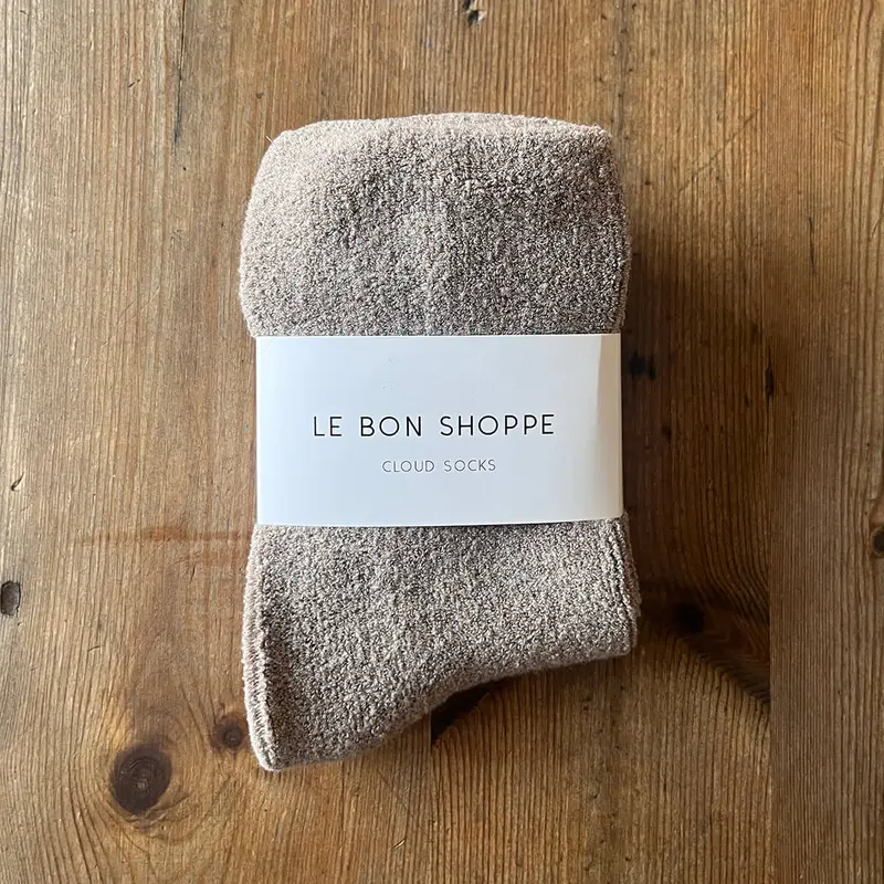 Cloud Adult Socks in Frappe by Le Bon Shoppe