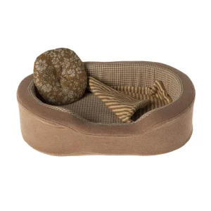 Cosy Basket (Small) in Brown by Maileg