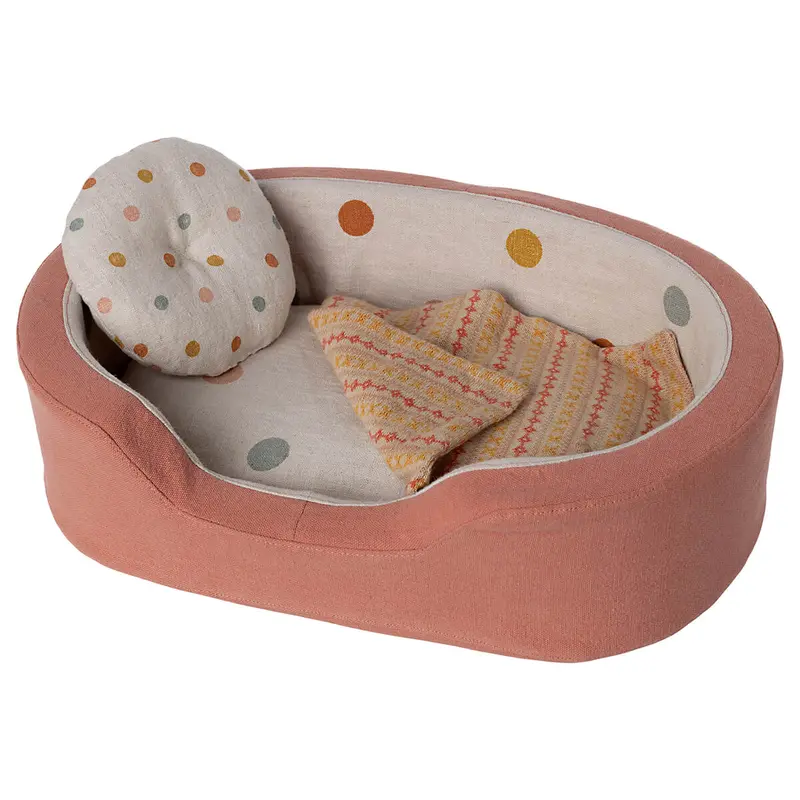 Dog Basket in Coral by Maileg