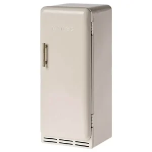 Fridge in Off-White by Maileg