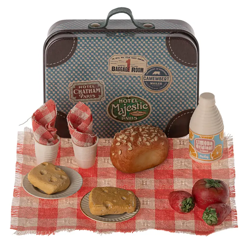 Picnic Set by Maileg