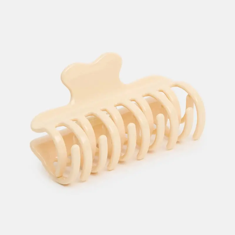 Jojo Claw in Small Cream by Chunks