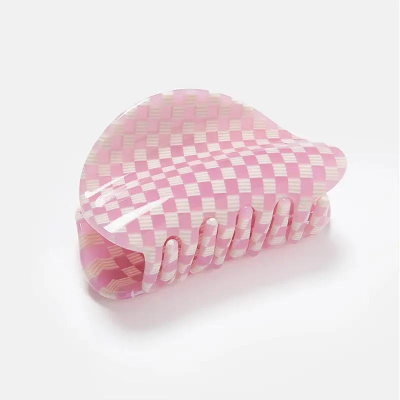 Juno Hair Claw in Shortcake by Chunks