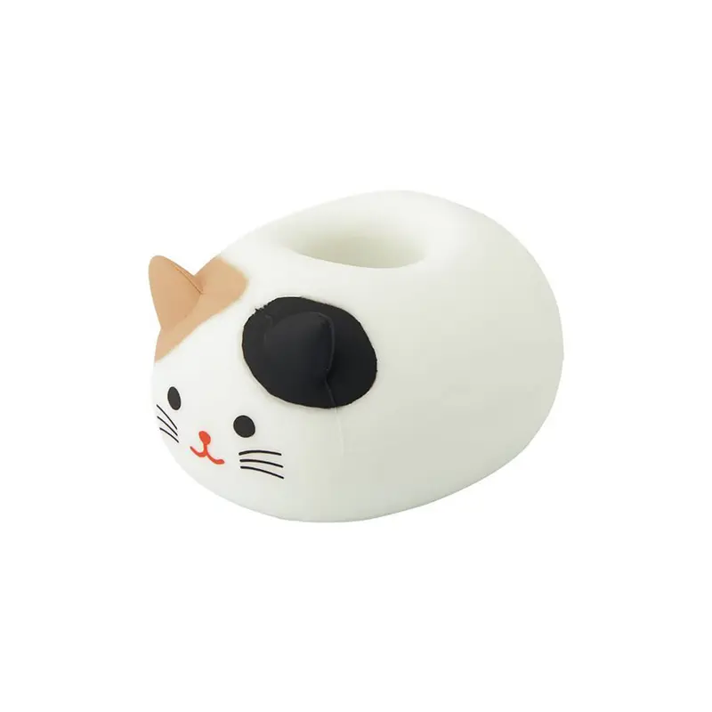 Calico Cat PuniLabo Lying Pen Stand by Lihit Lab