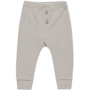 Legging in Fog by Quincy Mae