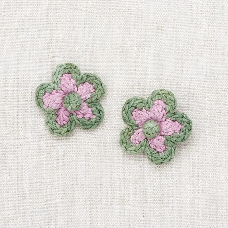 Medium Flower Clip Set in Hazy Lilac by Misha & Puff