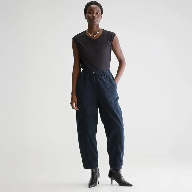 Wesly Relaxed Trousers in Navy  by Bellerose