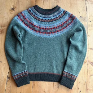 Alpine Short Sweater in Braemar by Erib