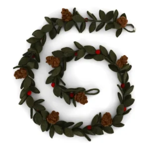 Garland With Red Berries And Cones (130cm) by Gry & Sif