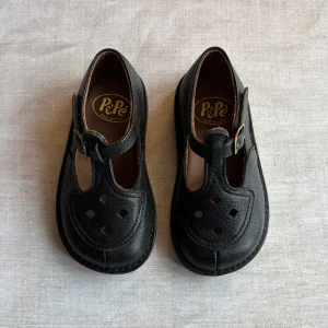 Ezra Cut Out Sandals in Nero by PP