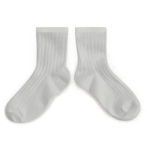 La Mini Ribbed Ankle Socks in Gris Perle by Collegien