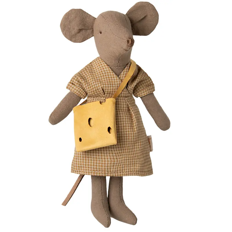 Mum Mouse in Light Brown by Maileg