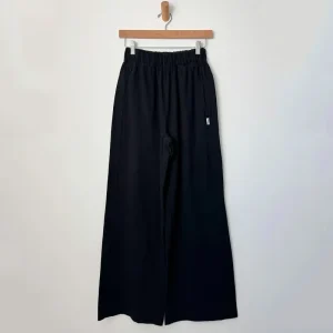 Breezy Pants in Black by Le Bon Shoppe