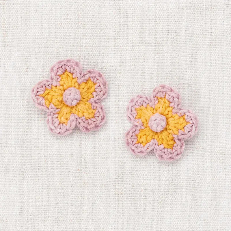 Medium Flower Clip Set in Frangipani by Misha & Puff