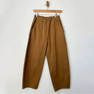 Arc Pants in Tobacco by Le Bon Shoppe