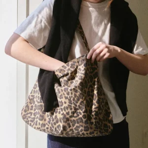 Happy Carry Bag in Leopard by Le Bon Shoppe