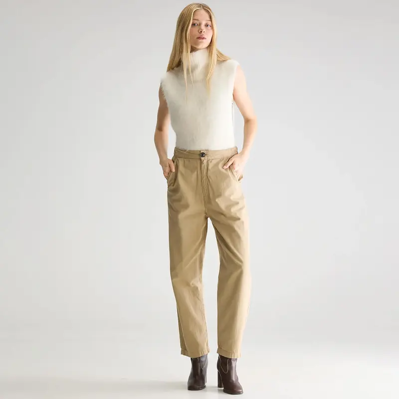 Pasop Relaxed Trousers in Clay by Bellerose