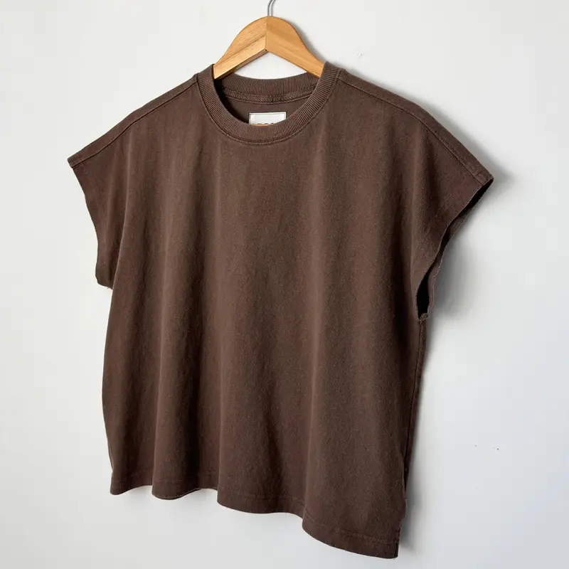 Jeanne Tee in Chocolate by Le Bon Shoppe