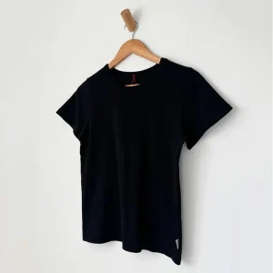 The Go To Tee in True Black by Le Bon Shoppe