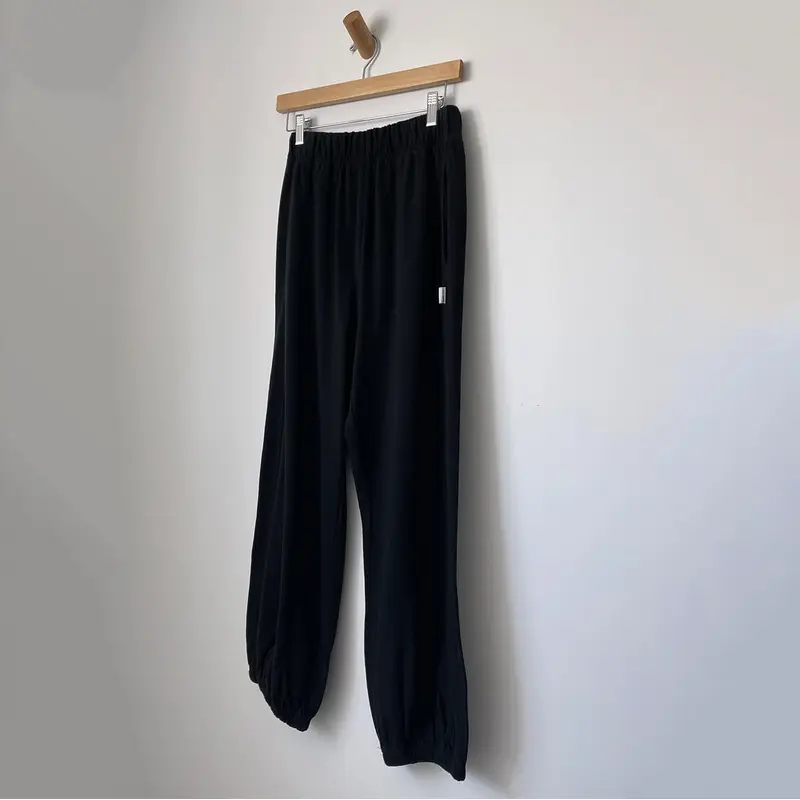 Balloon Pants in Black by Le Bon Shoppe