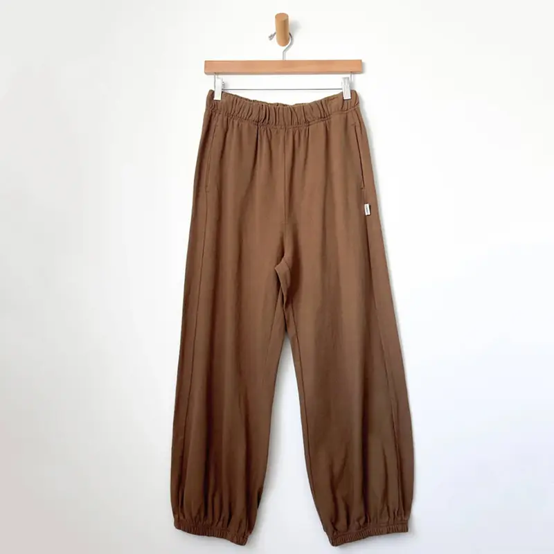 Balloon Pants in Mud by Le Bon Shoppe