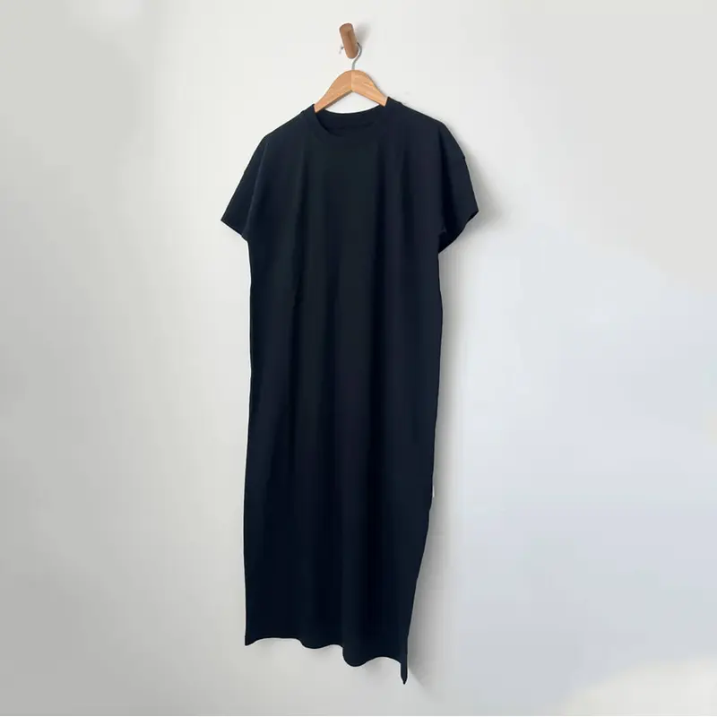 Her Dress in Black by Le Bon Shoppe
