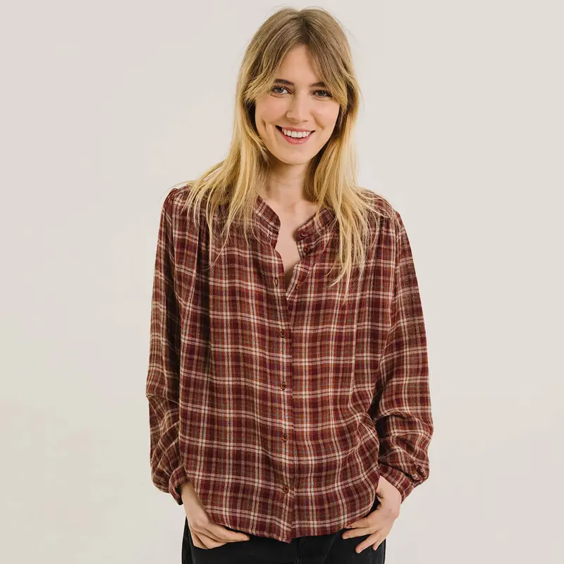 Gladis in Utah by Sacrcoeur