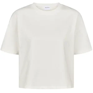 Kelly Boxy Short T-Shirt in White By Americandreams