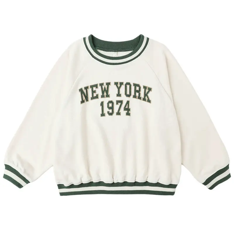 Oversized Raglan Sweatshirt in New York by Rylee & Cru