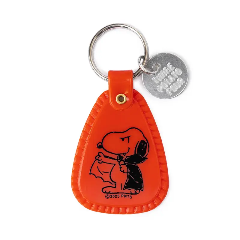 Snoopy Dracula Saddle Keychain by Three Potato Four X Peanuts