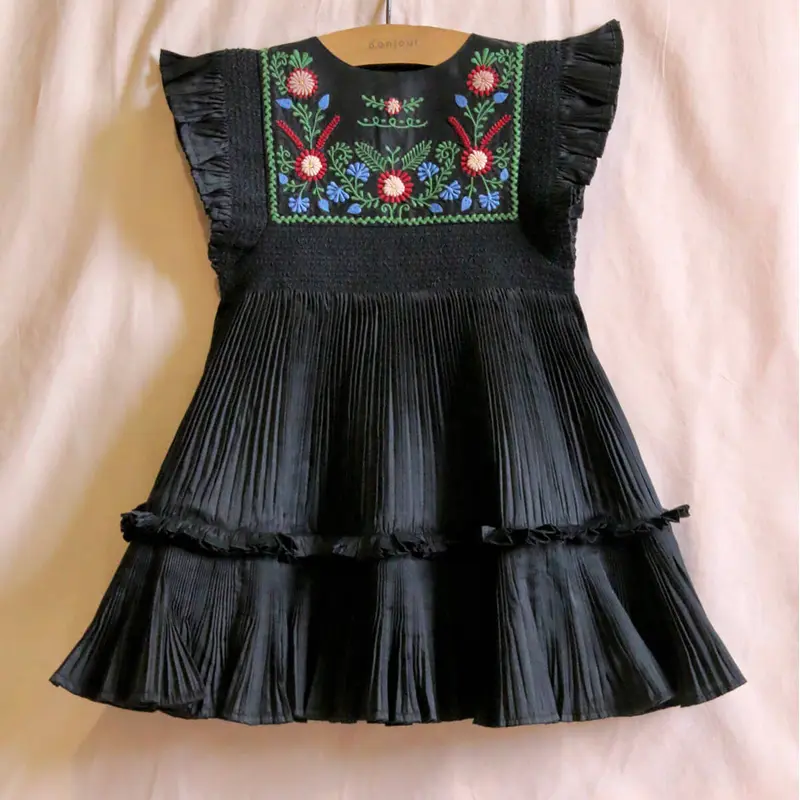 Dress in Pleated Black Taffeta by Bonjour