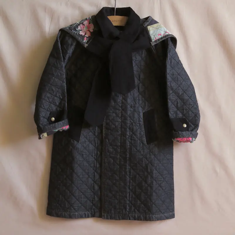 Trenchcoat in Black Denim by Bonjour