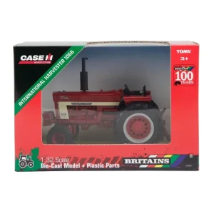 Britains 1:32 International Harvester Farmall 1066