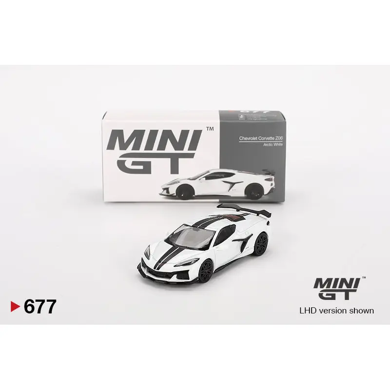 Mini GT Chevrolet Corvette Z06 Arctic White 1:64 Die Cast