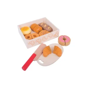 Cutting Bread and Pastries Crate